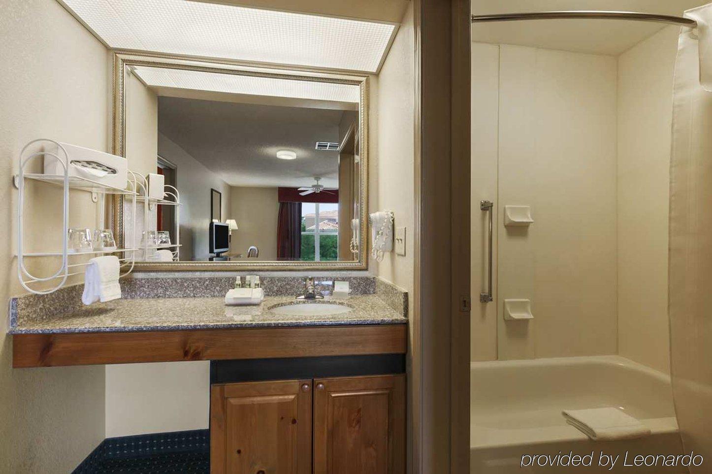 Homewood Suites Phoenix-סקוטסדייל מראה חיצוני תמונה